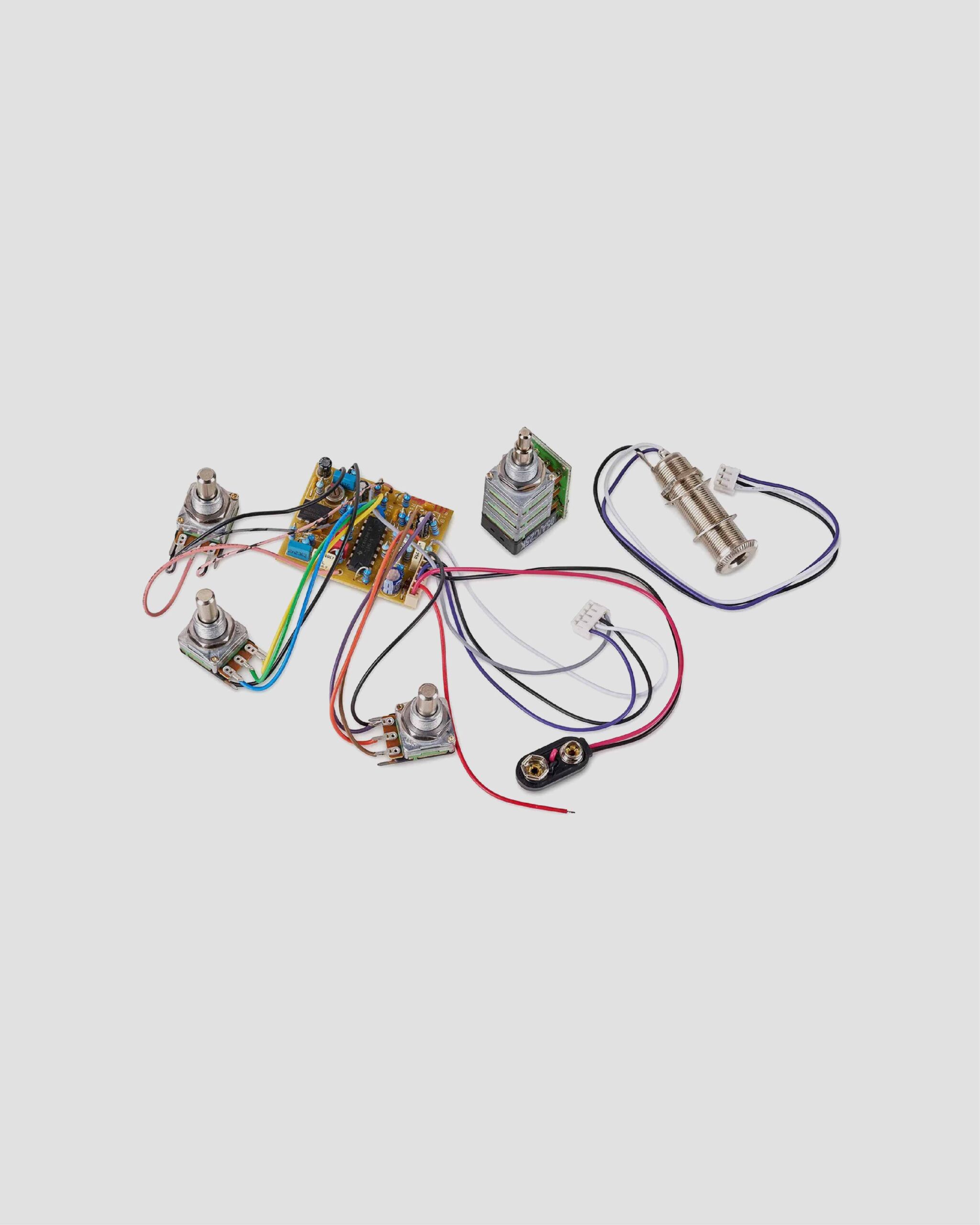 MEC 60024-09 – Active BEC 3 Electronics For Active Pickups – 9V – (Vol+Bal PP / T / M / B)